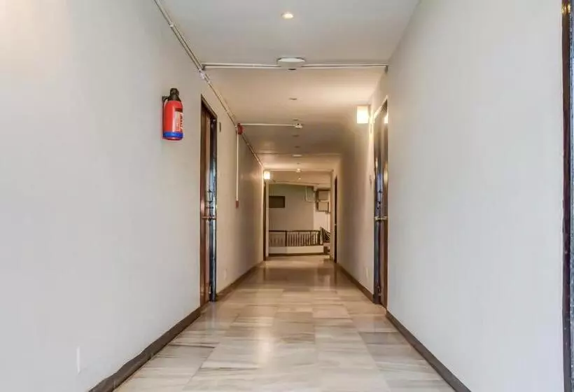 هتل O Kota Lodge