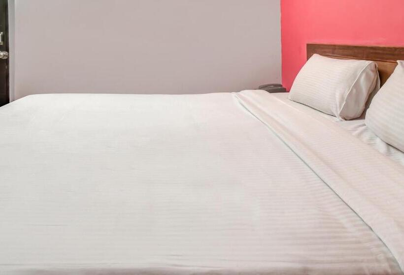 ホテル O Kota Lodge