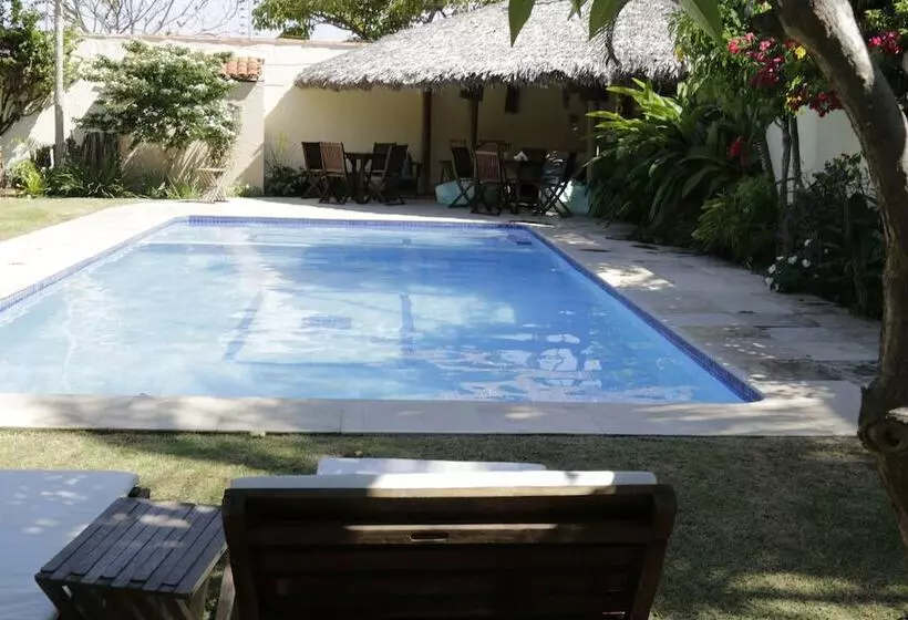 هتل Villa Roma Beach Cumbuco