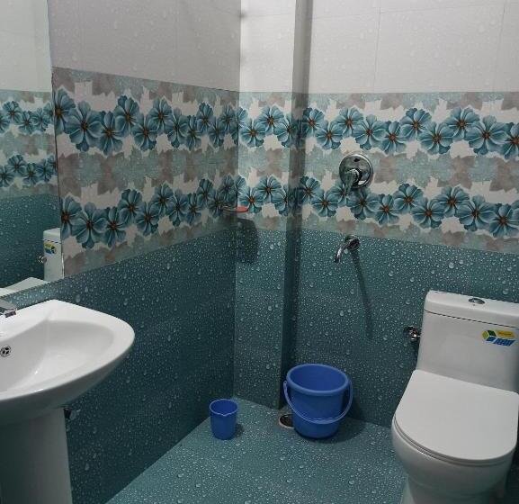 هتل Vrindavan Palace