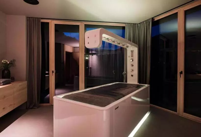 Hotelli Zelloon Boutique