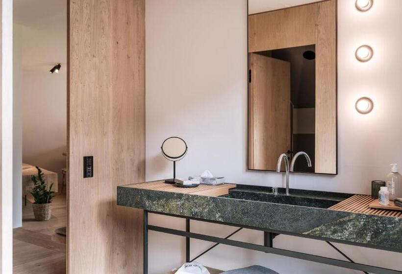 호텔 Zelloon Boutique