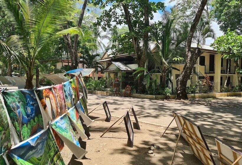 Общежитие Hona Beach