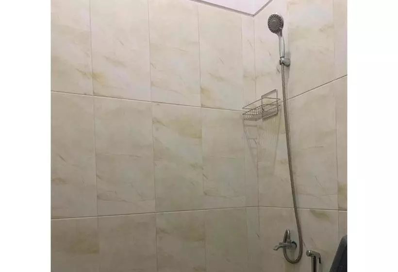 ホテル Koolkost Male Syariah Near Pacific Mall Tegal (minimum Stay 6 Nights)
