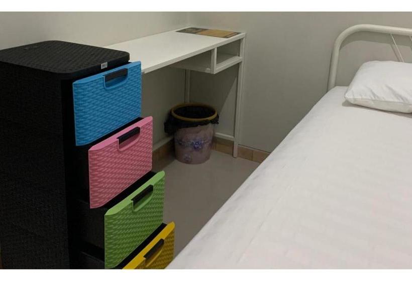 Hotel Koolkost Male Syariah Near Pacific Mall Tegal (minimum Stay 6 Nights)