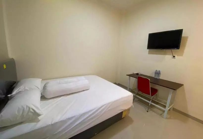 Hotelli Mapala Guest House Makassar Redpartner