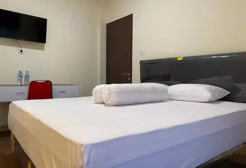 Hotelli Mapala Guest House Makassar Redpartner