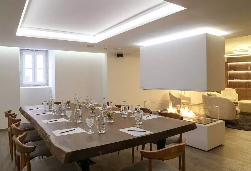 هتل Vincci Alfama