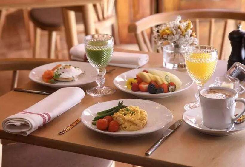 هتل Vincci Alfama