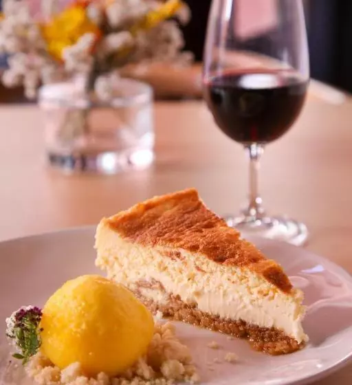 هتل Vincci Alfama