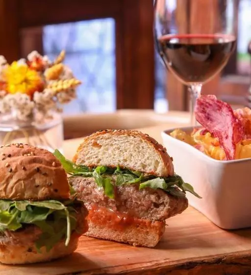 هتل Vincci Alfama