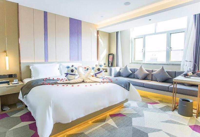 Lavande Hotel Lingwu Government Branch