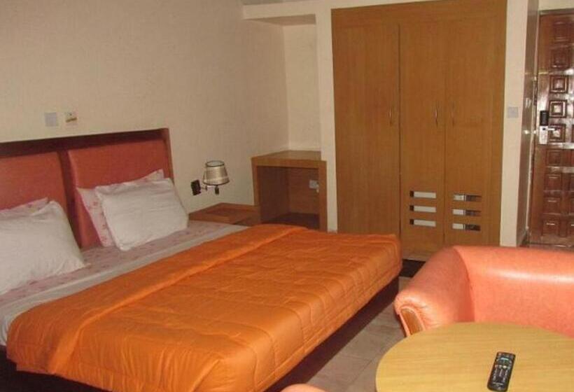 پانسیون Room In Lodge Harlescourt Hotels And Suites Asaba
