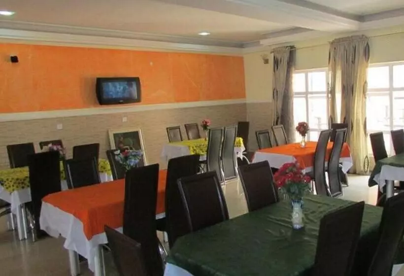 پانسیون Room In Lodge   Harlescourt Hotels And Suites Asaba