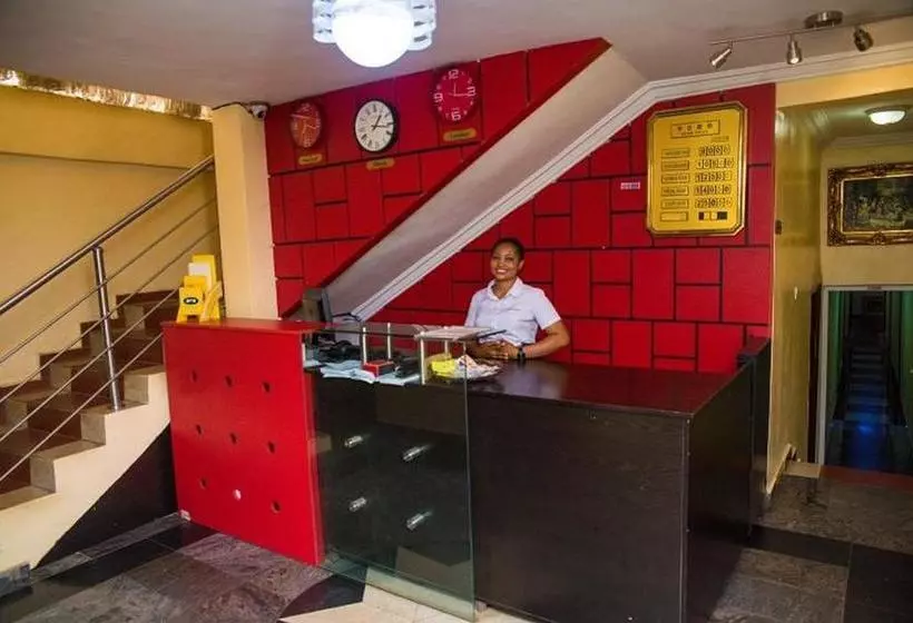 پانسیون Towlab  & Suites