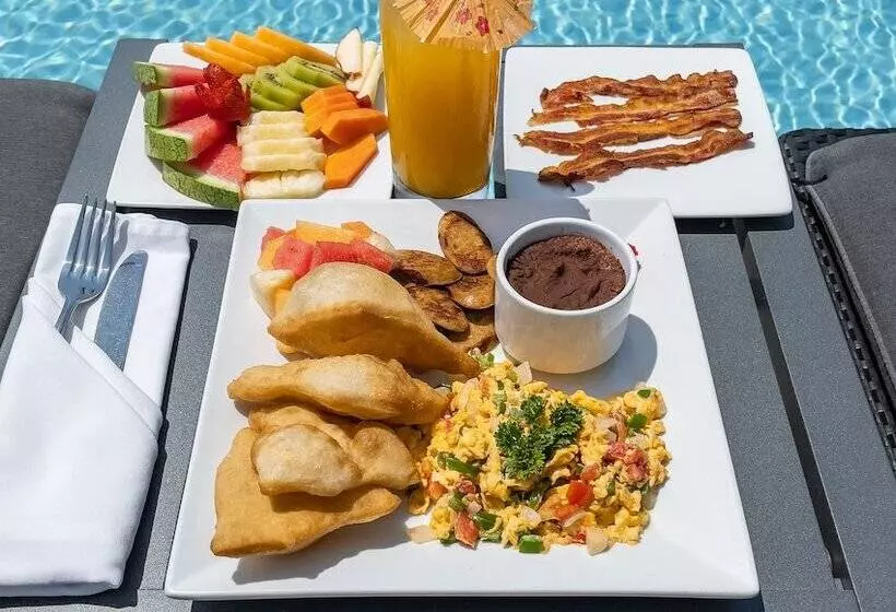 Lomakeskus Sunset Caribe Belize