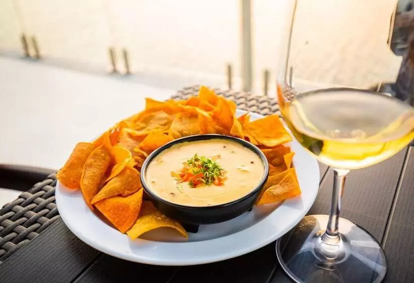 Lomakeskus Sunset Caribe Belize