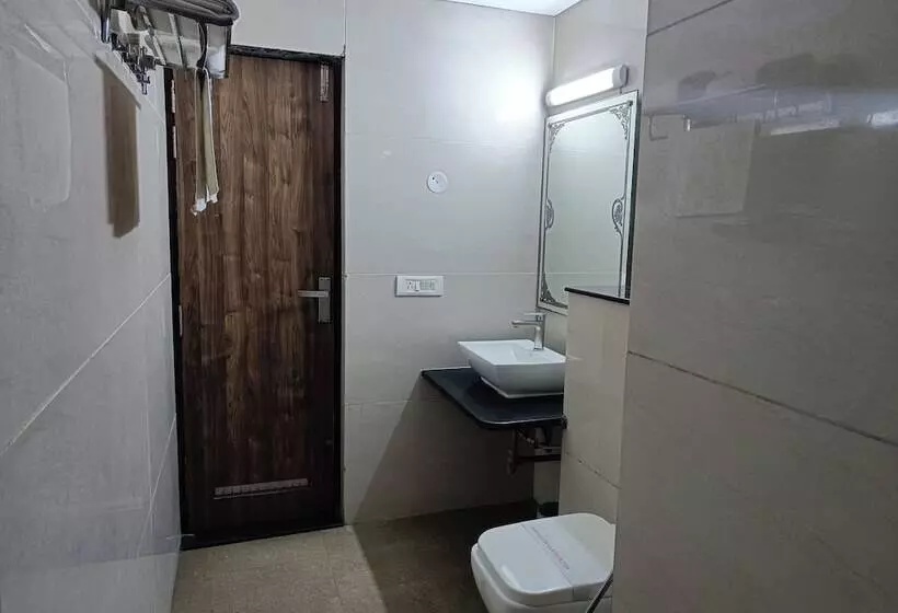 Hotelli The Dwelling Paradise