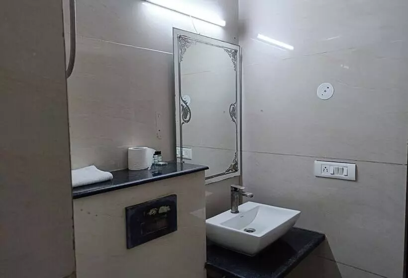 Hotelli The Dwelling Paradise