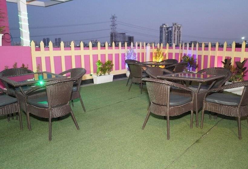 Hotelli The Dwelling Paradise