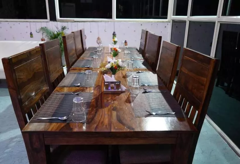 Hotelli The Dwelling Paradise