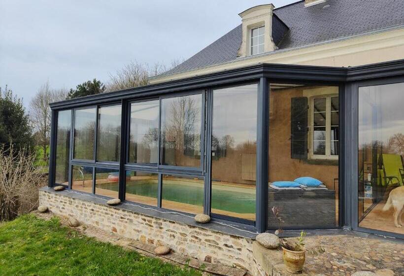 مبيت وإفطار Le Bas Chitray