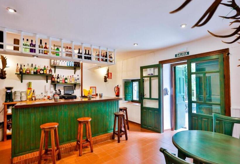 호텔 De Montaña La Hortizuela