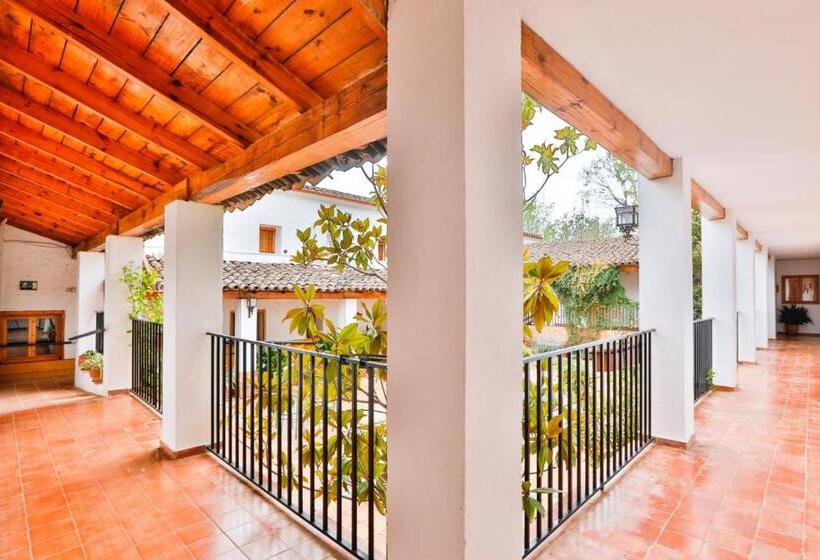 호텔 De Montaña La Hortizuela