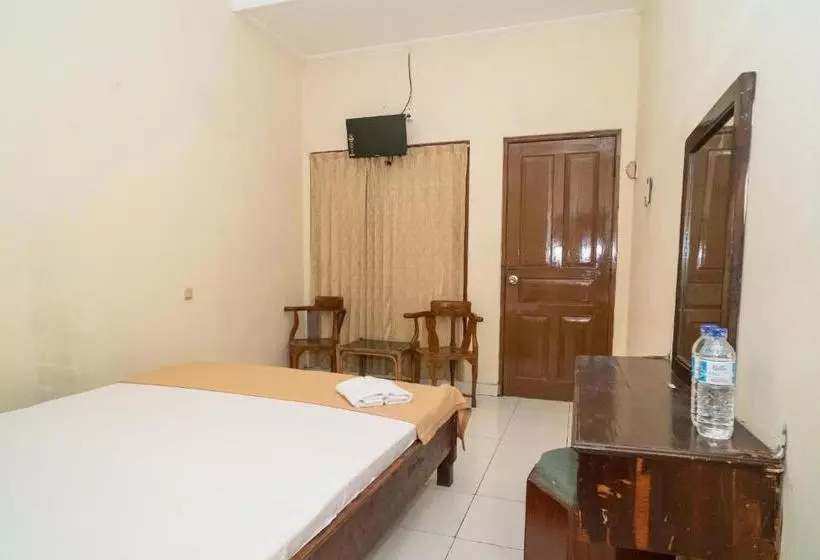 ホテル Koolkost Syariah Near Unsika University (minimum Stay 6 Nights)