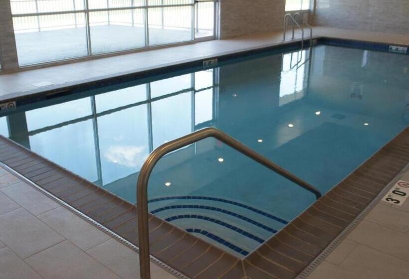 فندق La Quinta Inn & Suites By Wyndham Shorewood