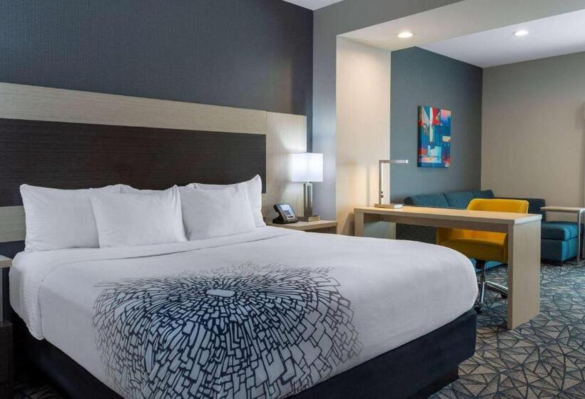 فندق La Quinta Inn & Suites By Wyndham Shorewood