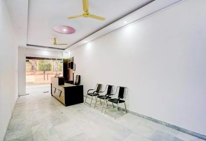 ホテル O Ganga Valley Guest House