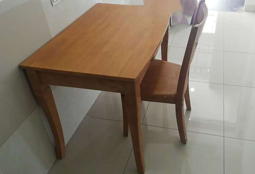 בית מלון כפרי Oyo 90248 Kapitan Inn