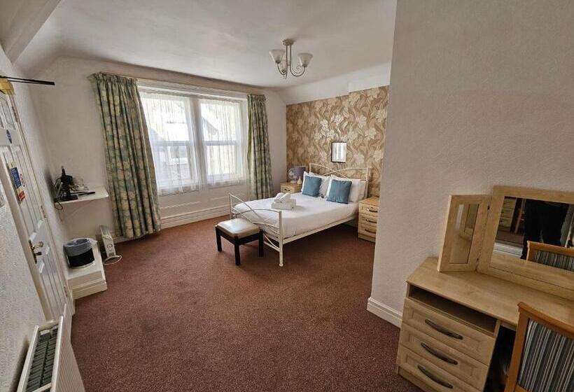 酒店 The Beach Weston