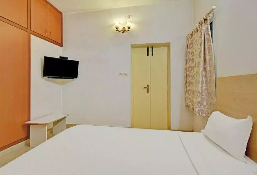 پانسیون Oyo 80050 Dakshin Homes