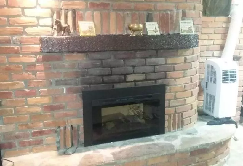 ペンション Room In Guest Room - Big House Near 401-east And Pickering Town Centre