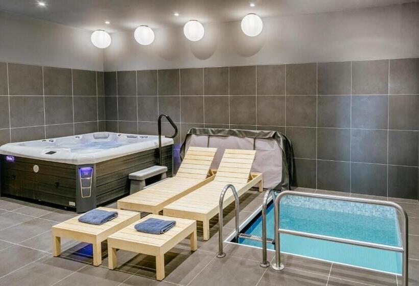 Rákóczi Hotel, Tábor és Rendezvényközpont