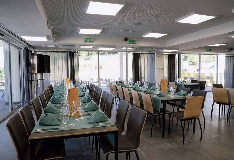 Rákóczi Hotel, Tábor és Rendezvényközpont