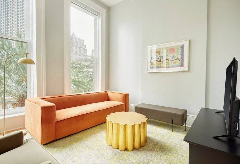 Sonder At The Vitascope