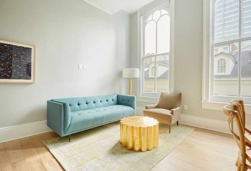 Sonder At The Vitascope