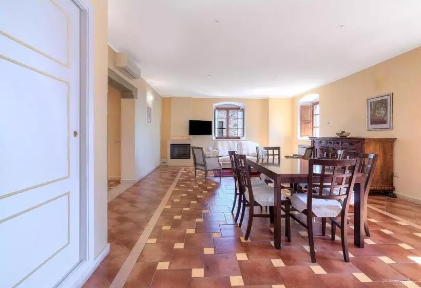 Agriturismo Tenuta Pakravan Papi