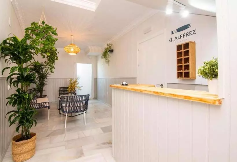 پانسیون Hostal El Alférez