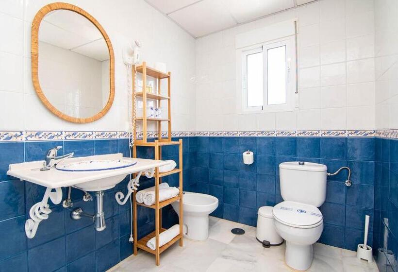 پانسیون Hostal El Alférez