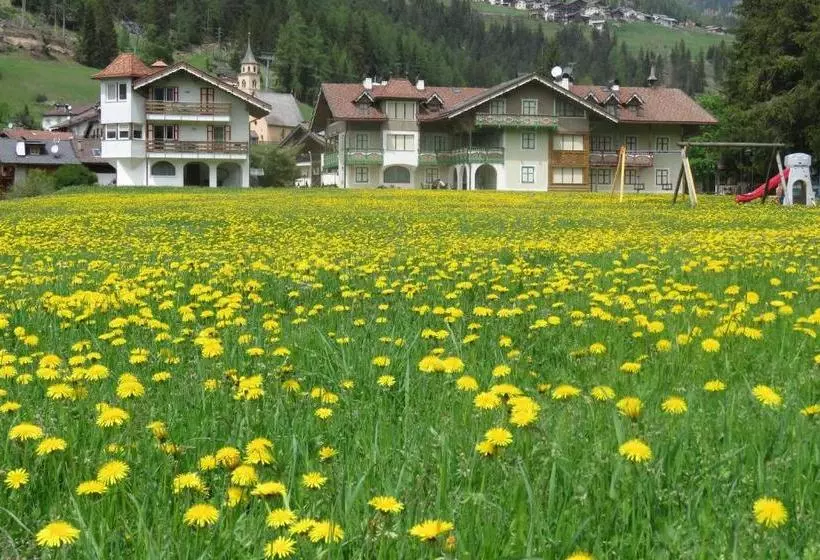 Residence Holiday