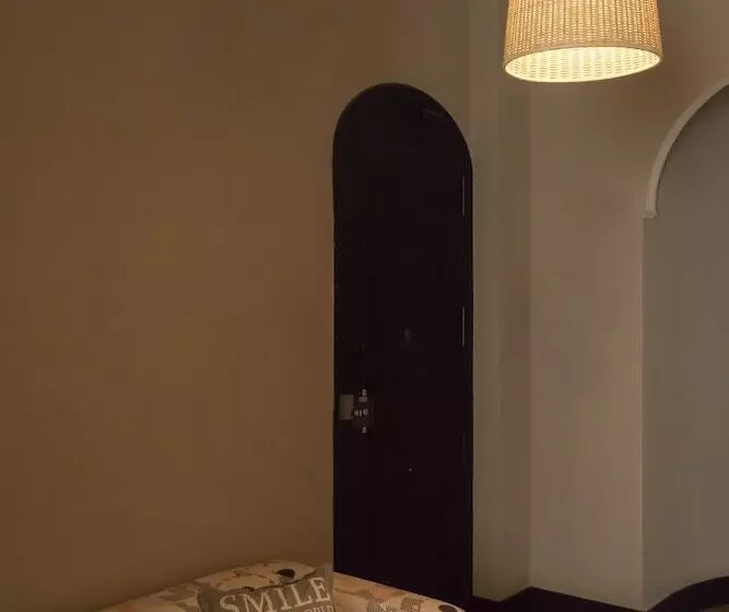 مبيت وإفطار Hi Valencia Canovas