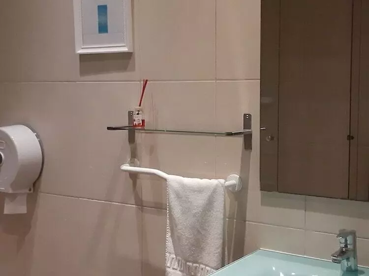 مبيت وإفطار Hi Valencia Canovas