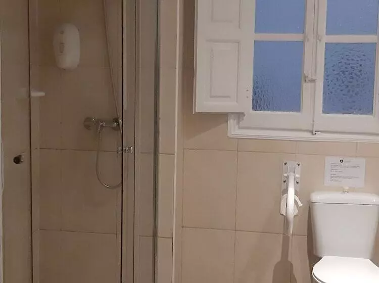 مبيت وإفطار Hi Valencia Canovas