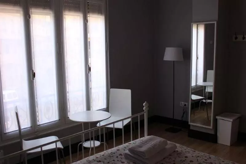 مبيت وإفطار Hi Valencia Canovas