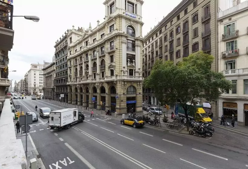 צימר Ainb Born Via Laietana