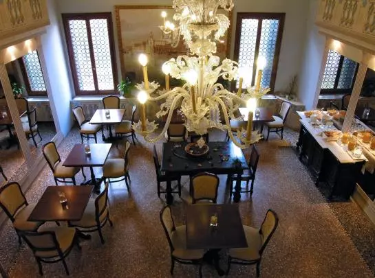 Aamiaismajoitus (B&B) Ca  Centopietre